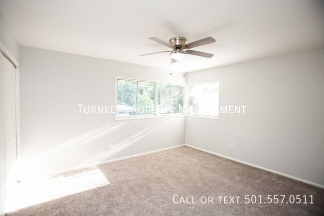 Building Photo - 6 Edgemont Dr