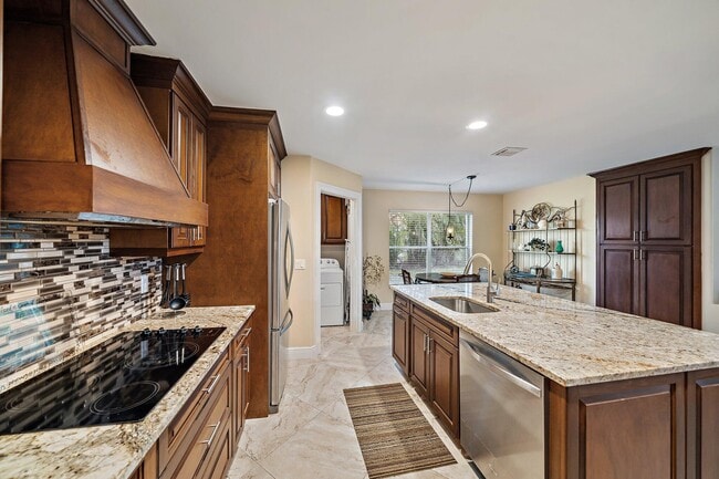 Building Photo - 4304 Hunting Trail