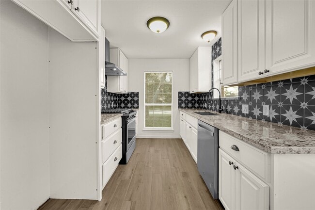 Building Photo - 5315 11th St