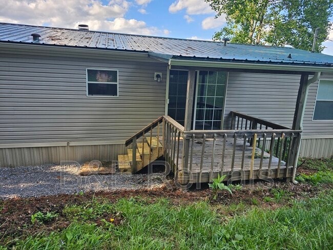 Building Photo - 10016 Stringtown Rd