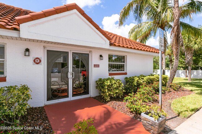 Building Photo - 800 Del Rio Way