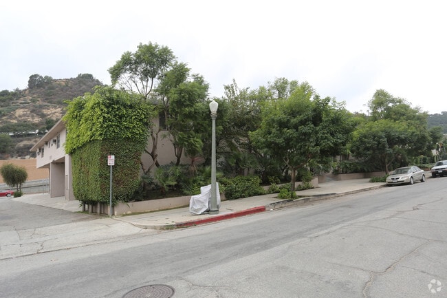 Building Photo - 11720 Bellagio Rd