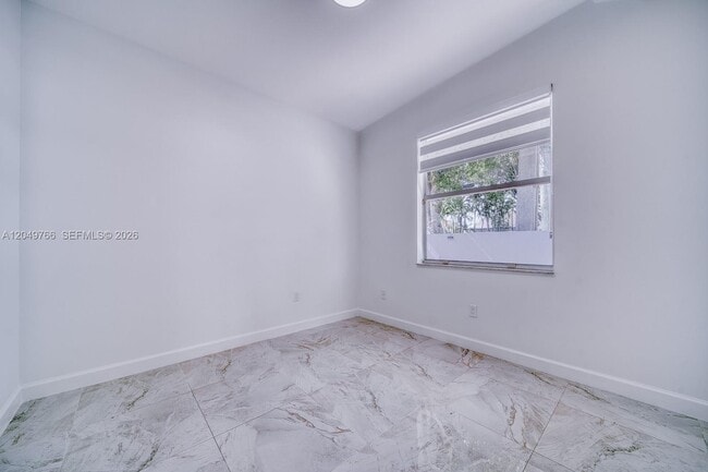 Building Photo - 15958 SW 71st Terrace