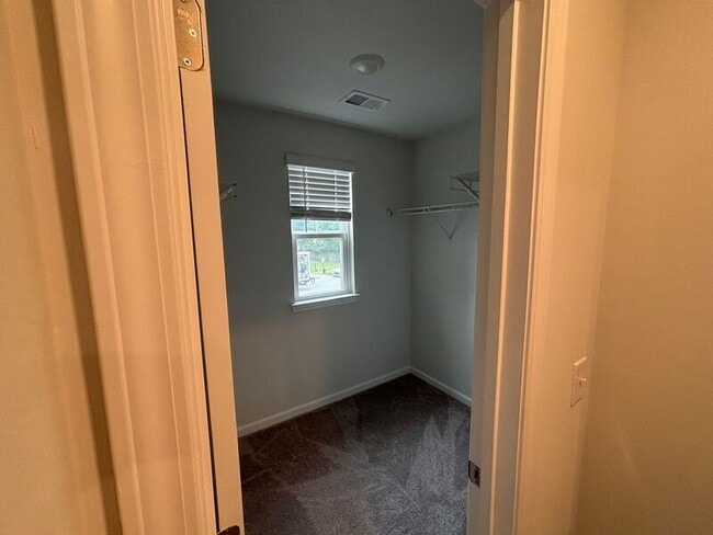 Building Photo - 4702 Palm View Cir