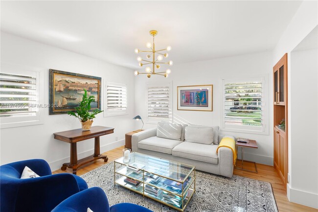 Building Photo - 600 San Lorenzo Ave