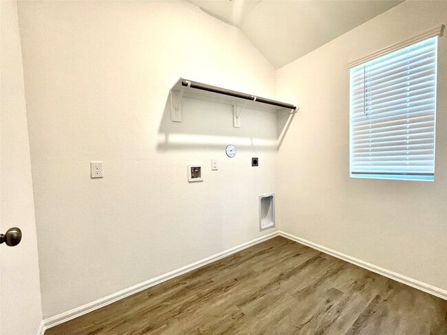 Building Photo - 5011 Viridian Forrest Dr