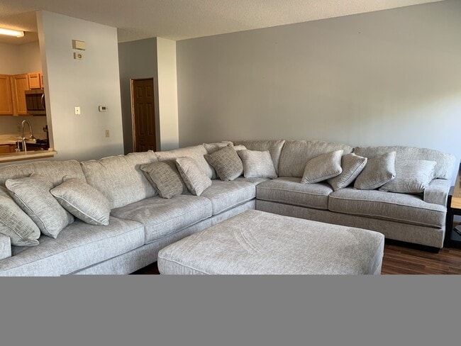 Primary Photo - 1018 108th Ln NW