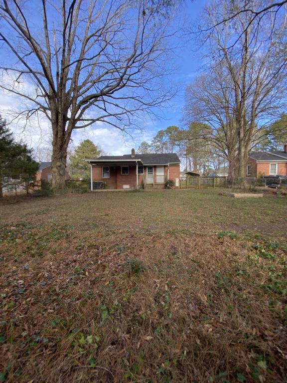 Building Photo - 2418 Stevens Rd