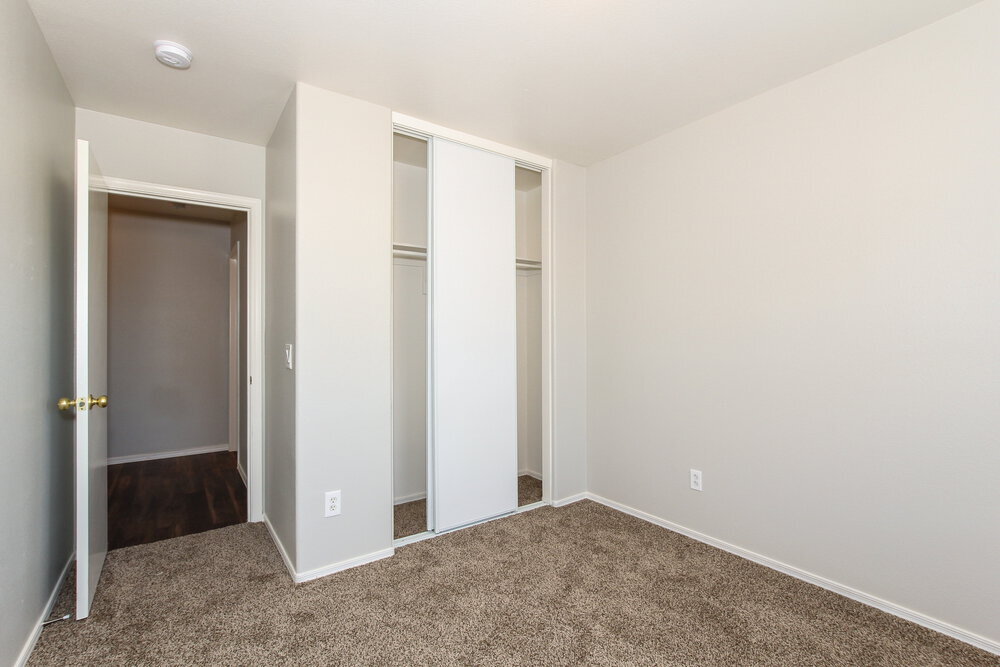 Building Photo - 11502 W Corrine Dr