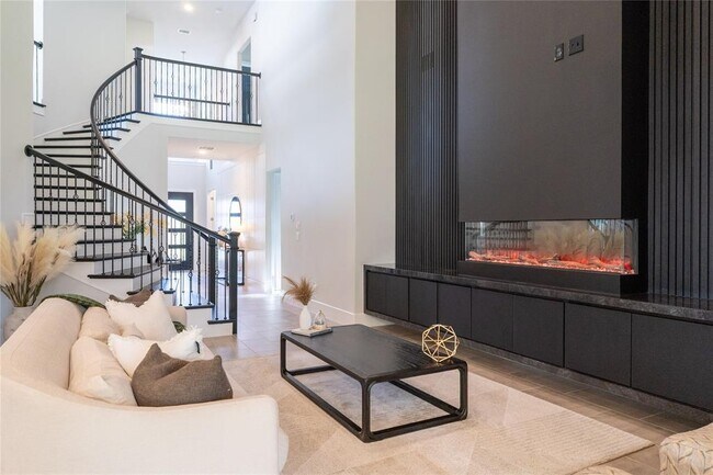 Building Photo - 96 Madrone Terrace Pl