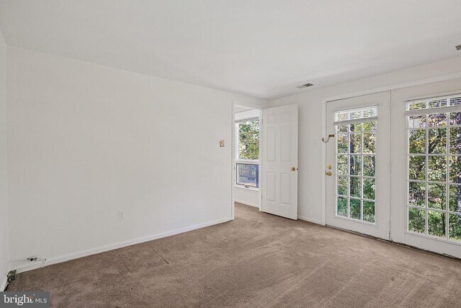 Building Photo - 11808 Bare Sky Ln