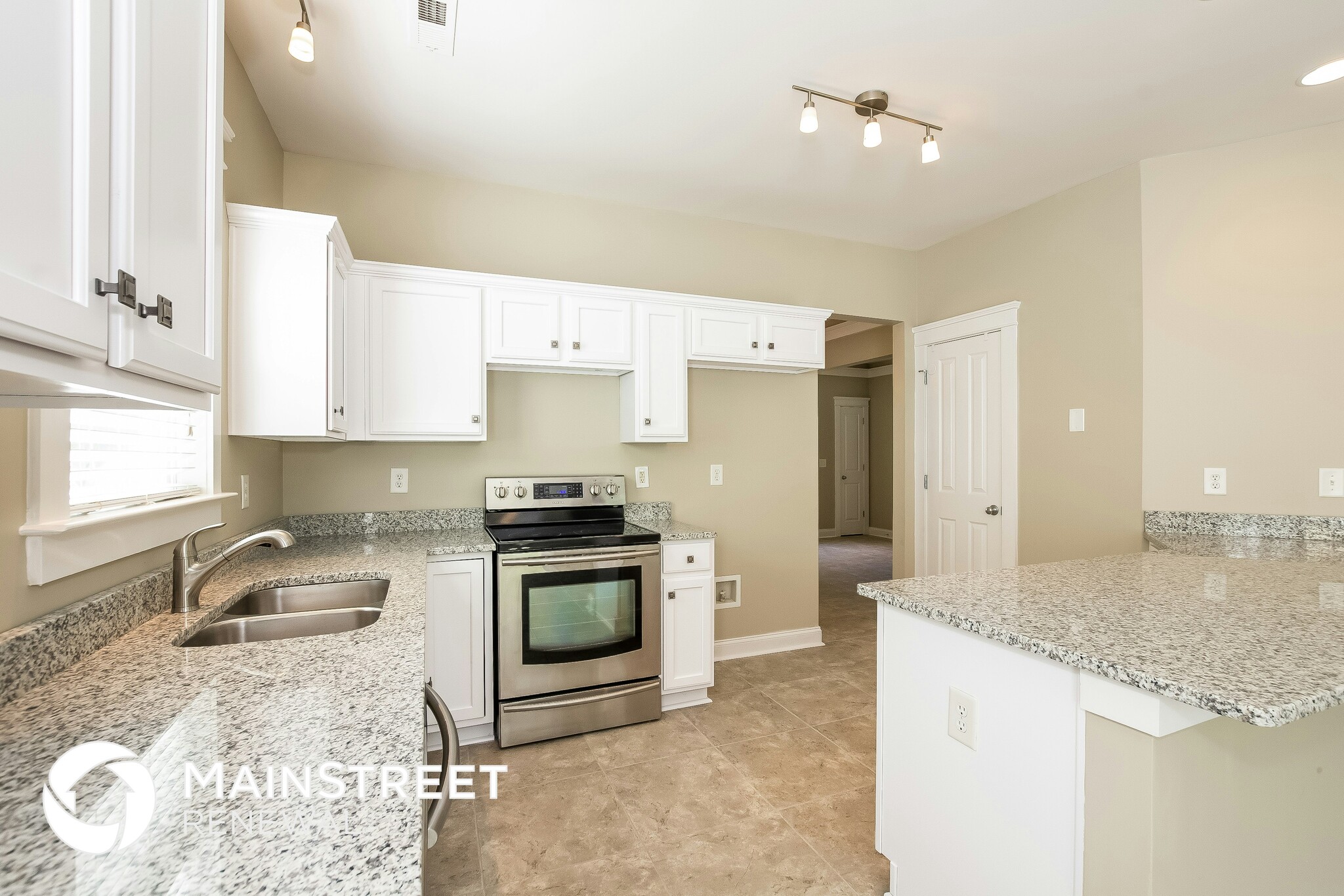Building Photo - 8229 Ballymore Ct