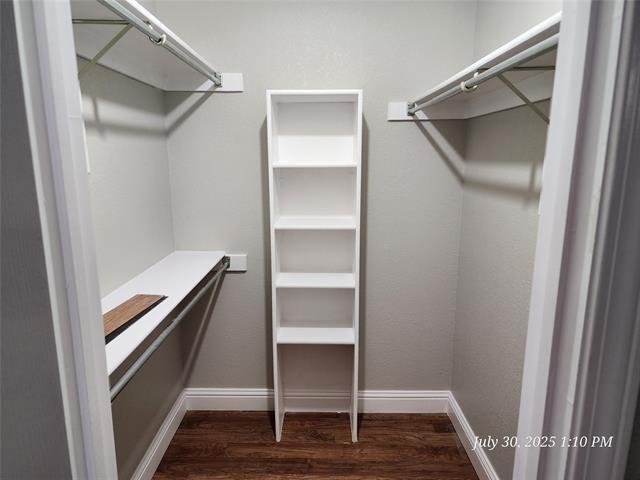 Building Photo - 1308 Memory Ln