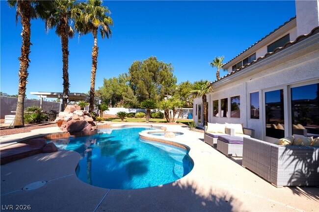 Building Photo - 4875 Impressario Ct