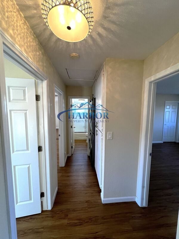 Building Photo - 1166 W 22nd St