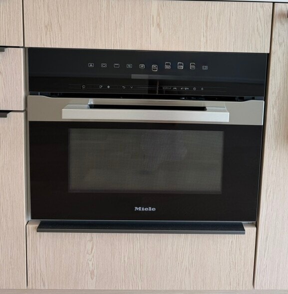 Oven - 333 Ward Ave