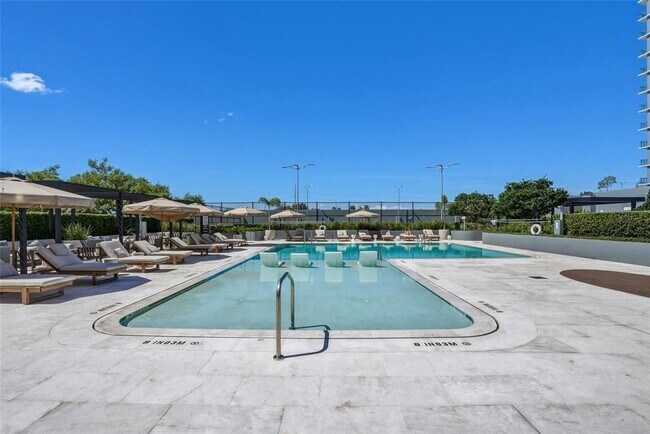 Building Photo - 3101 Bayshore Blvd