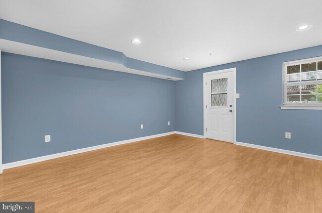Building Photo - 7970 Heather Mist Dr