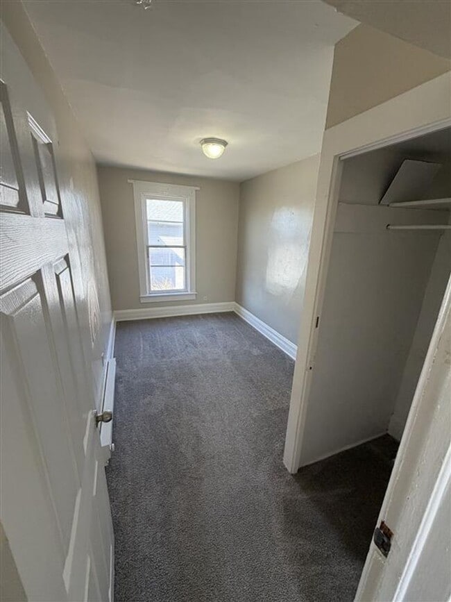 Building Photo - 540 Church St