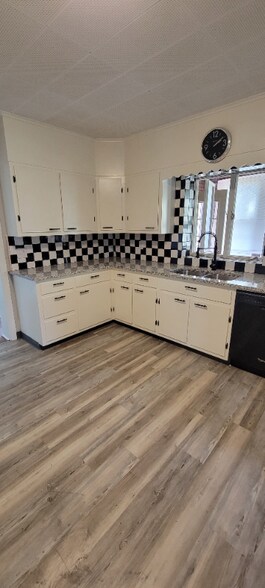 Building Photo - 2827 Horseshoe Pike