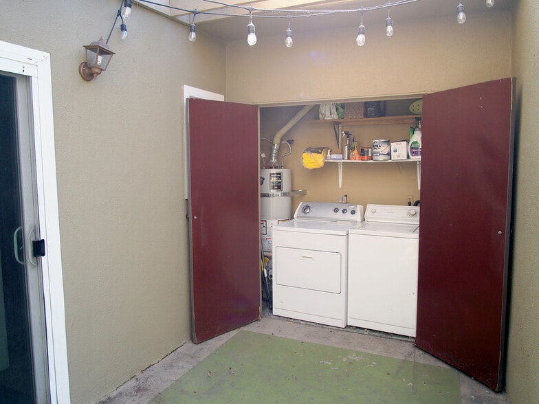 Building Photo - 13660 Red Hill Ave