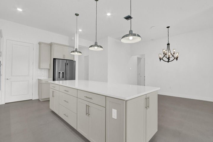 Building Photo - 10514 Northbrook Cir
