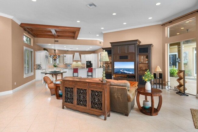 Building Photo - 7934 SE Country Estates Way