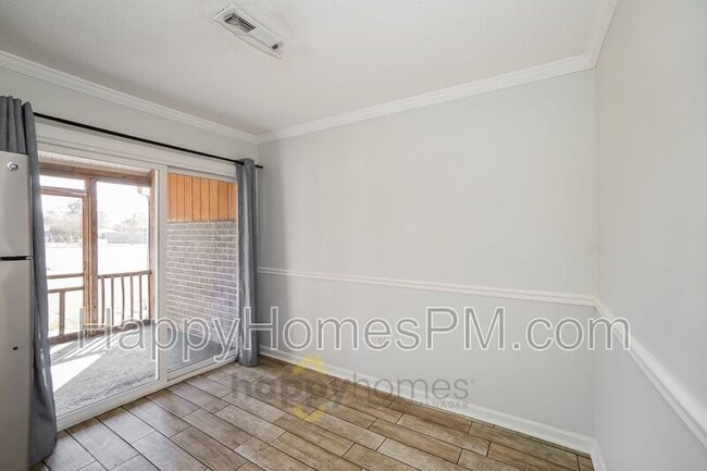 Building Photo - 1721 Boone Hall Dr