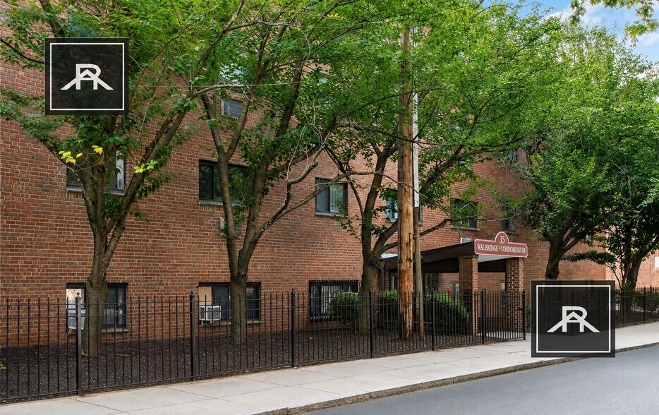 Building Photo - 15 Walbridge St