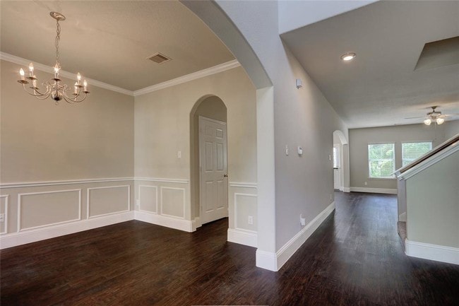 Building Photo - 10567 Sunflower Dr