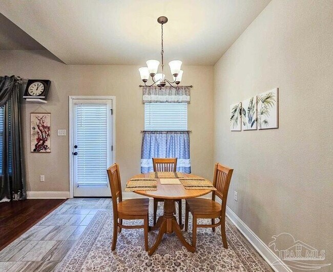Building Photo - 8881 Bellawood Cir
