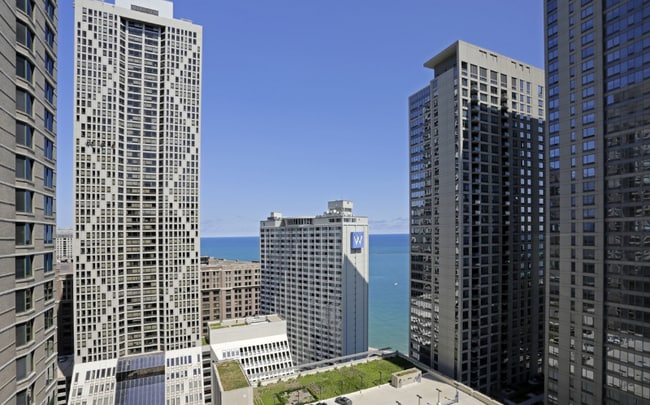 Building Photo - 381 E Ohio St