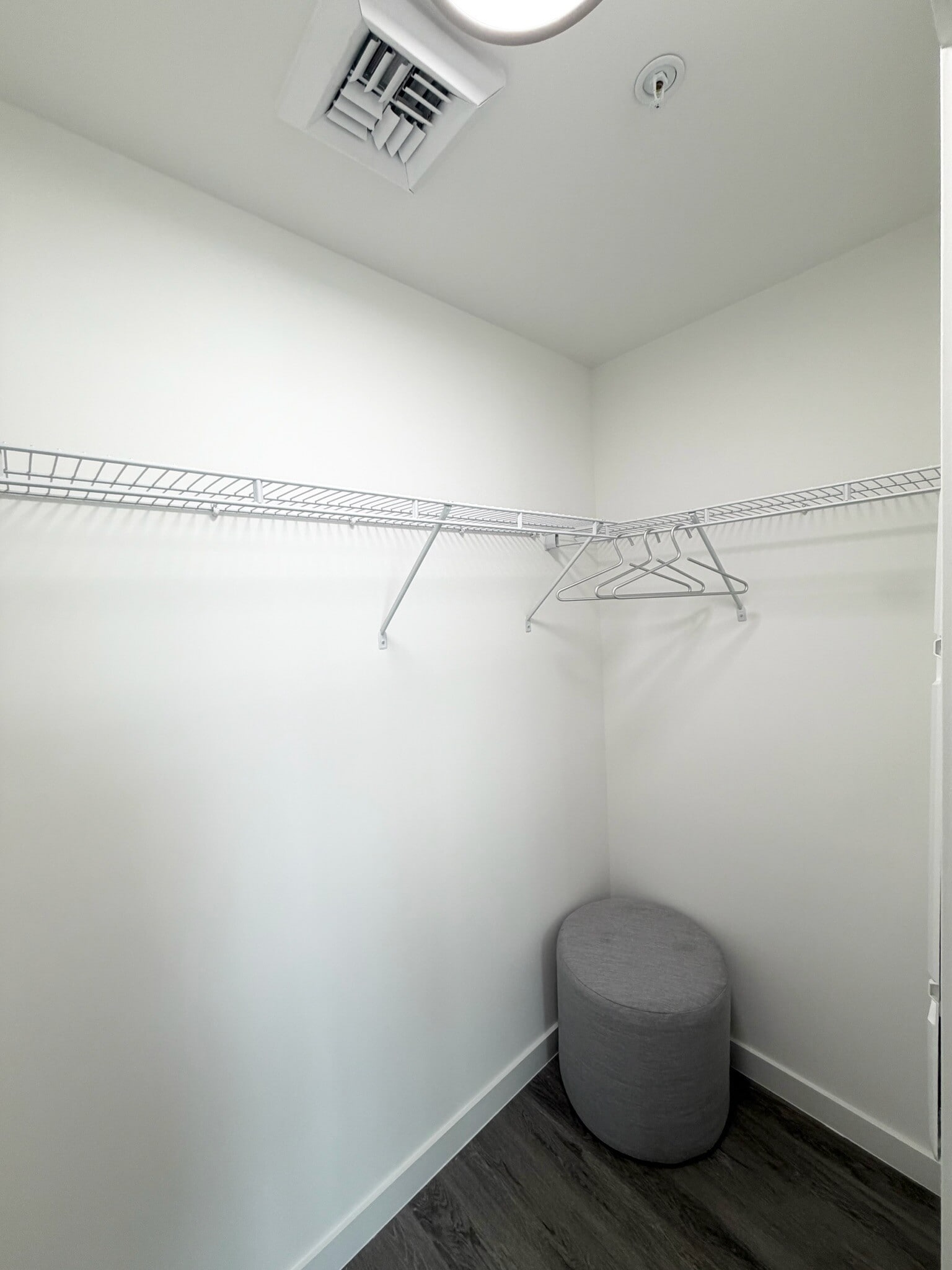 Building Photo - 113 NW 24th St