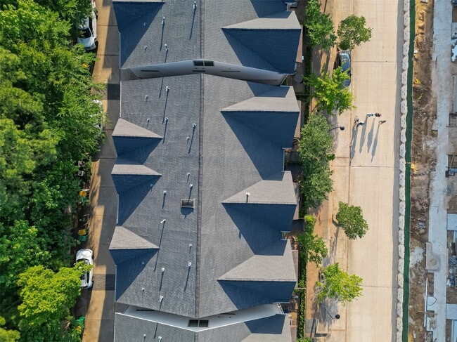Building Photo - 30 Riva Row