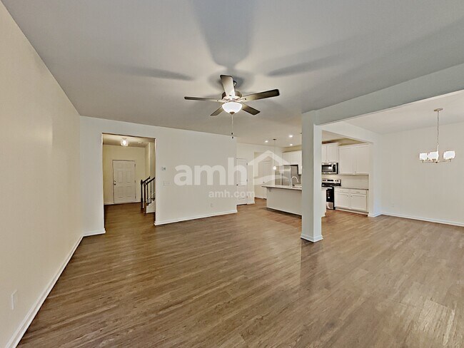 Building Photo - 504 Woodall Rd