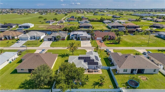 Building Photo - 3322 NW 5th Terrace