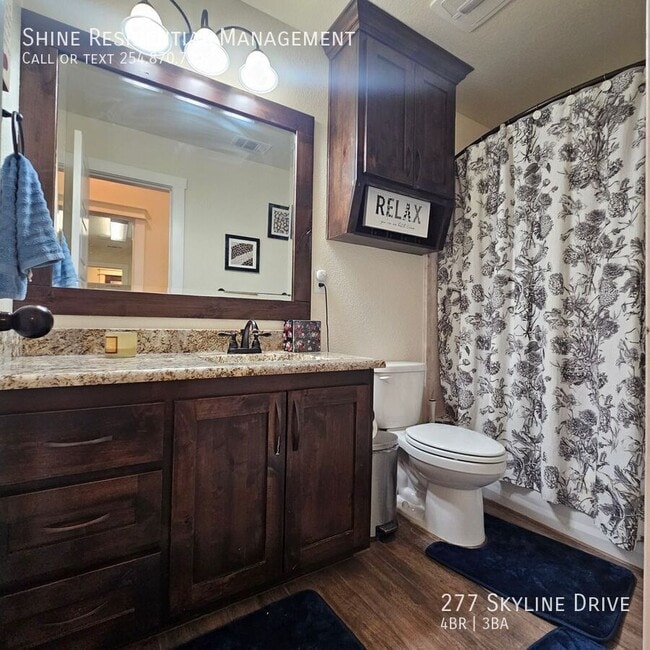 Building Photo - 277 Skyline Dr