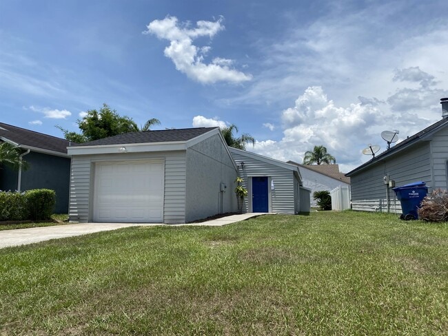 Building Photo - 23117 Dover Dr