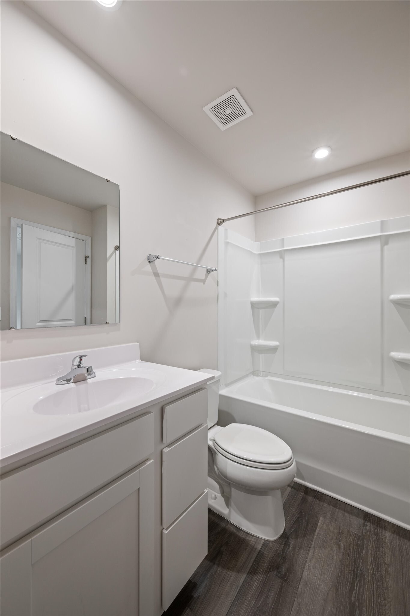 Building Photo - 1607 Mountain Ash Ln