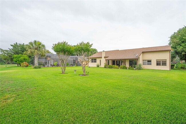 Building Photo - 6766 Edgeworth Dr