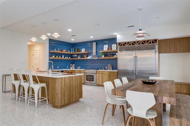 Building Photo - 2829 Dyer St