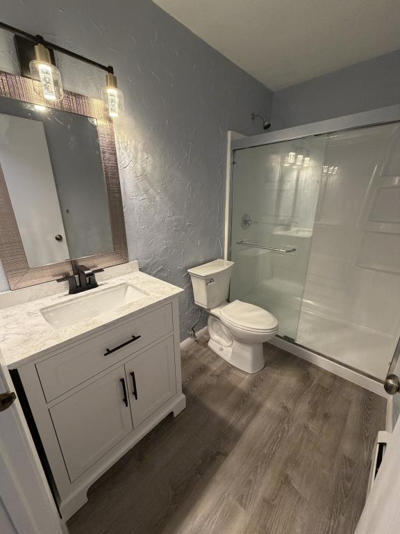 Building Photo - 118 Carter Cir