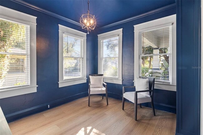 Building Photo - 5709 N Suwanee Ave