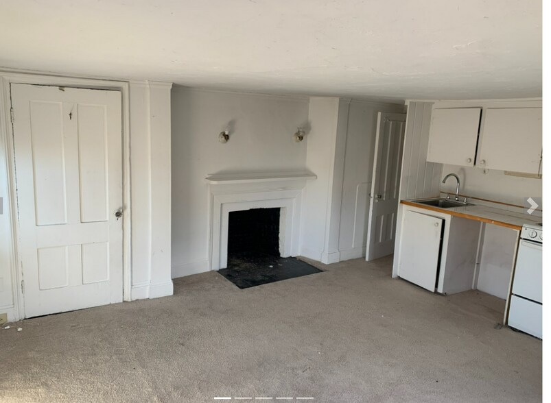 Primary Photo - 58 Anderson St
