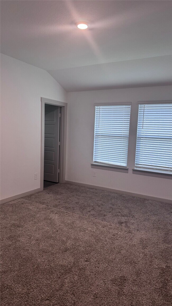 Building Photo - 7807 Cattleman Vly Dr