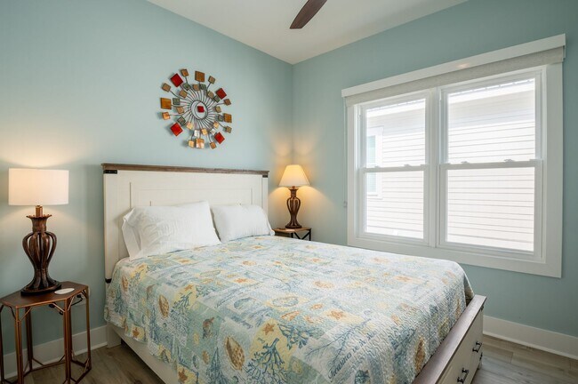 Building Photo - PLAN AND SECURE YOUR WINTER GETAWAY NOW