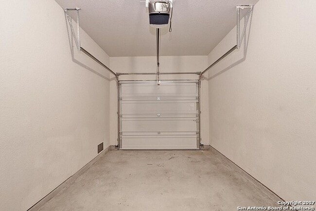 Building Photo - Wurzbach Heights Townhome for Rent ~ 3 Bedroom corner Unit with Private Yard and Garage