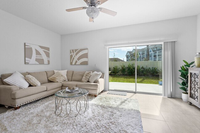 Building Photo - Beautifull Furnished Townhome - Nokomis - ...