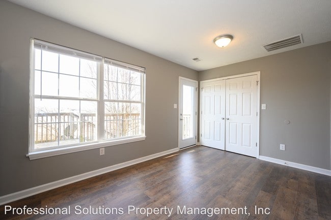 Building Photo - 3 br, 1.5 bath House - 337 Colby Ridge Blvd