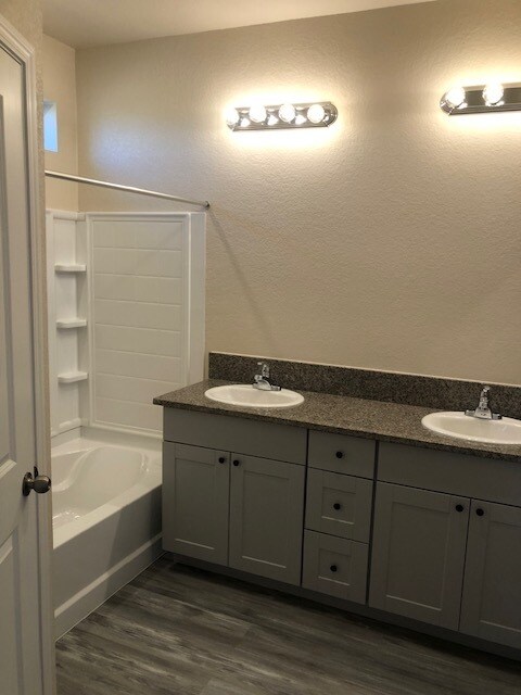 Building Photo - 1158 Chisholm Trl